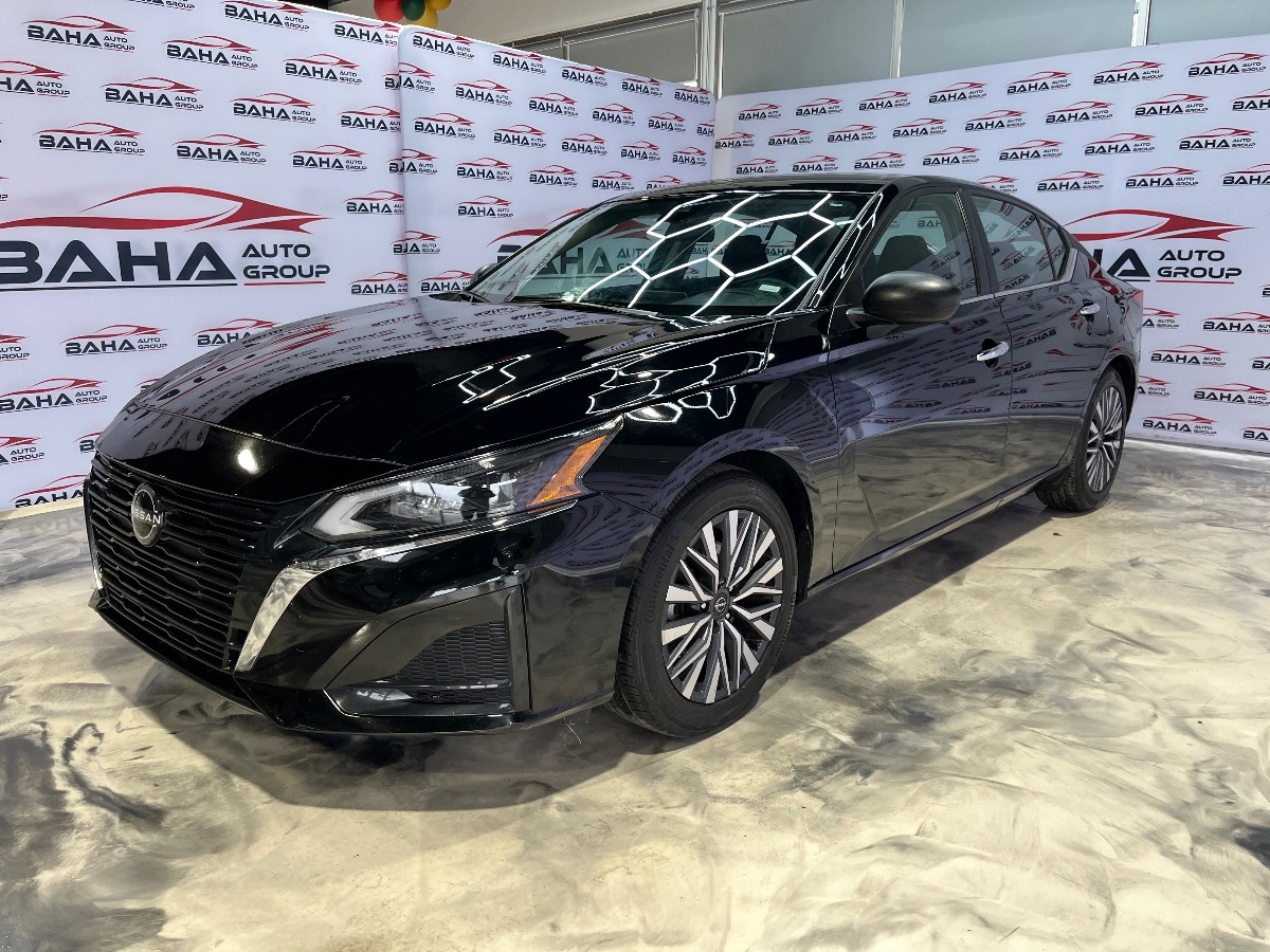 2024 Nissan Altima 2.5 SV photo 2