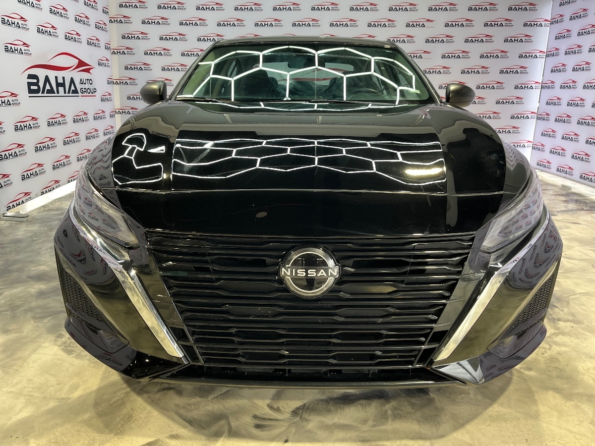 2024 Nissan Altima 2.5 SV photo 3