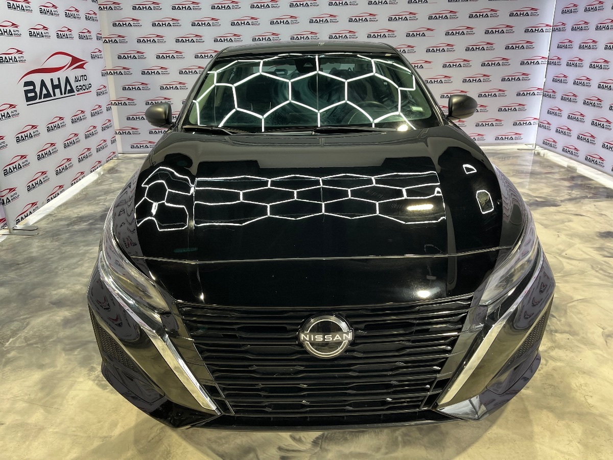 2024 Nissan Altima 2.5 SV photo 4