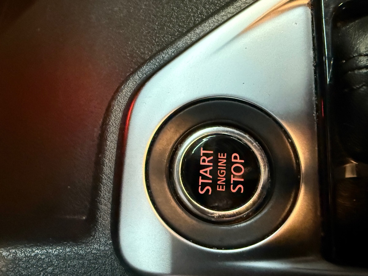 2022 Nissan Sentra SV - Photo 18