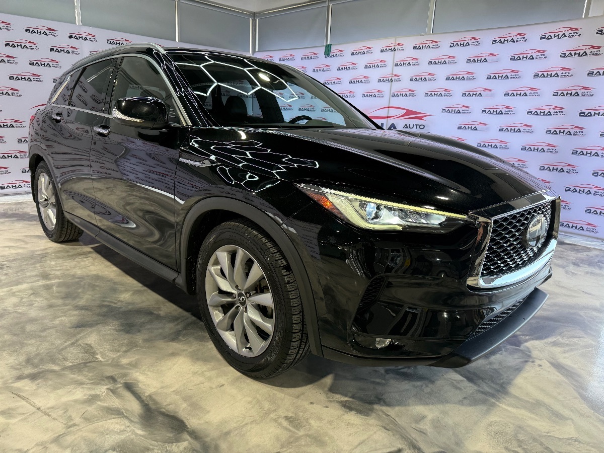 2021 Infiniti QX50 Luxe AWD photo 4