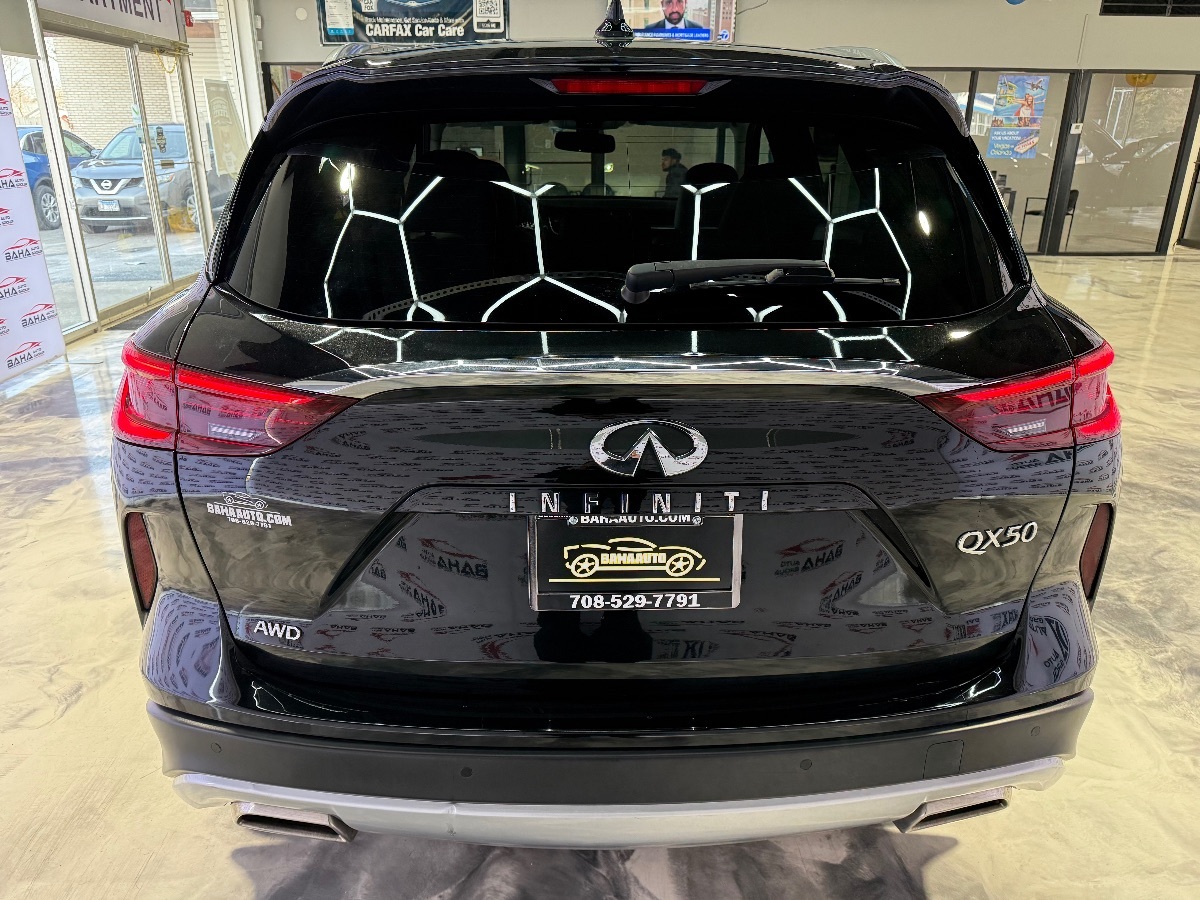 2021 Infiniti QX50 Luxe AWD photo 6