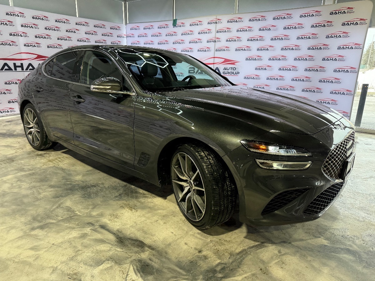 2022 Genesis G70 2.0T photo 5