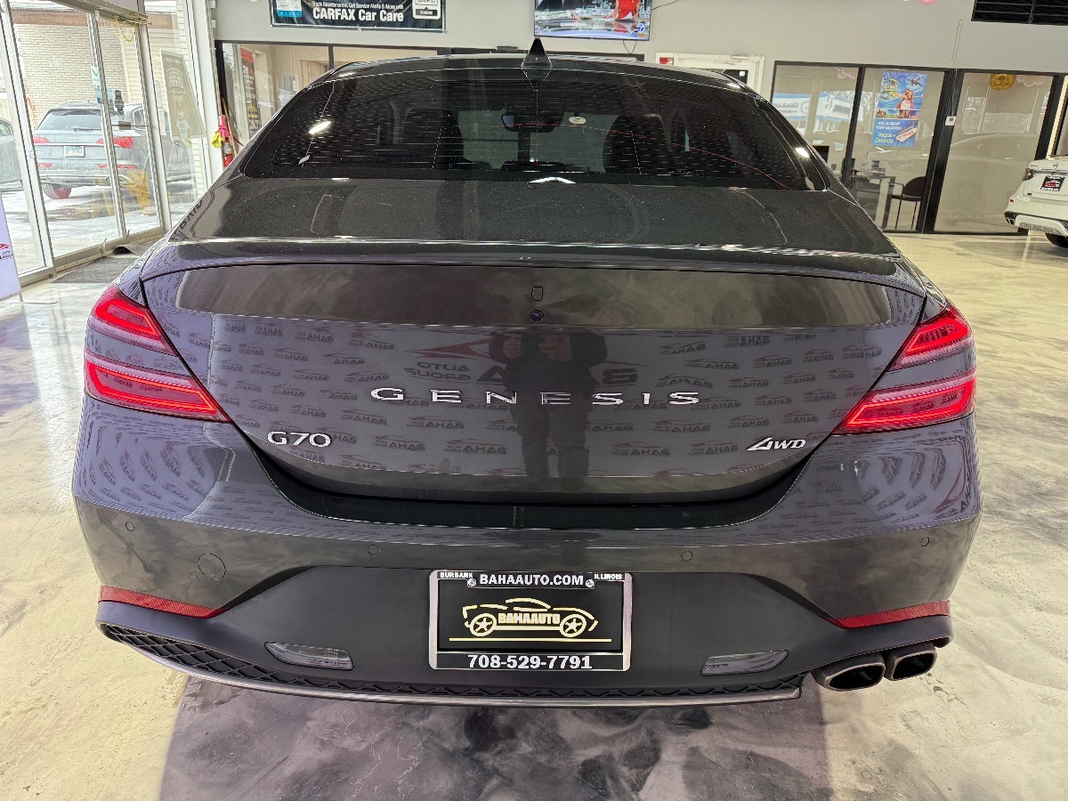 2022 Genesis G70 2.0T photo 8