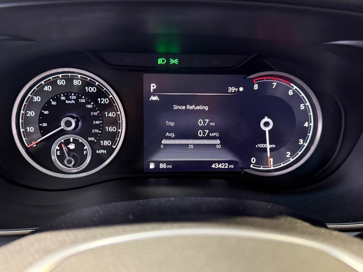 2022 Genesis G70 2.0T photo 11