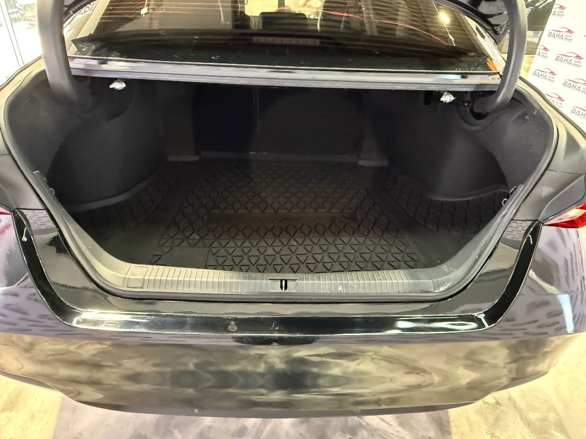 2022 Toyota Avalon XLE photo 25