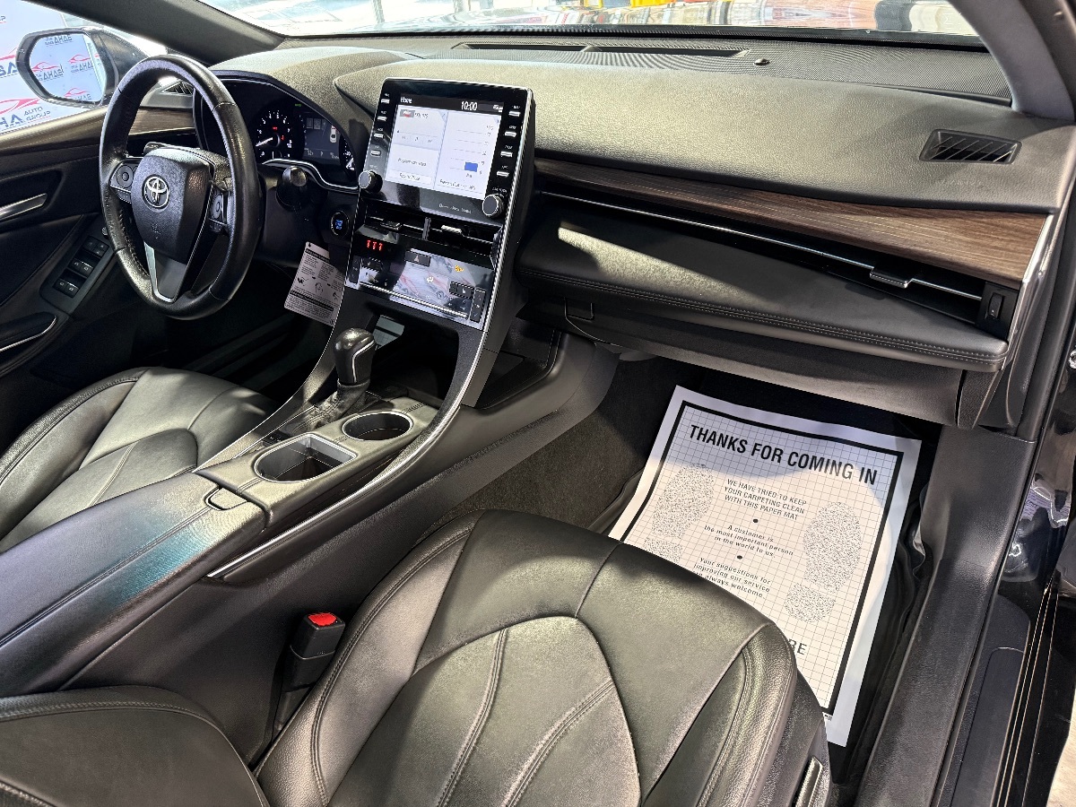 2022 Toyota Avalon XLE photo 28