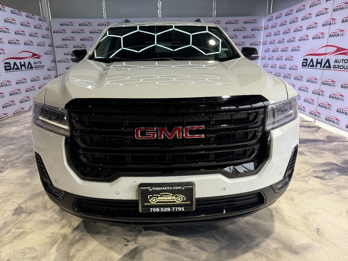 2023 Gmc Acadia SLE photo 3