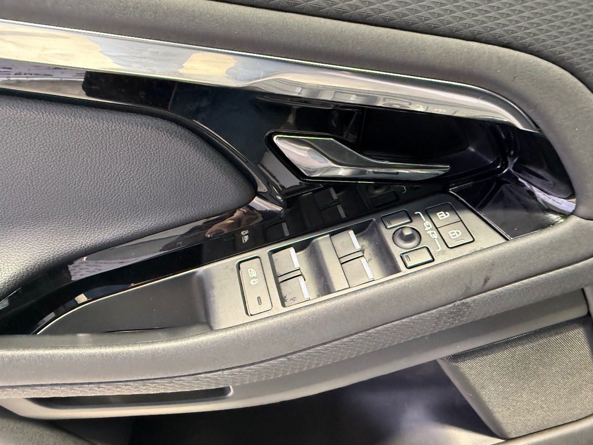 2023 Land Rover Range Rover Evoque S - Photo 31