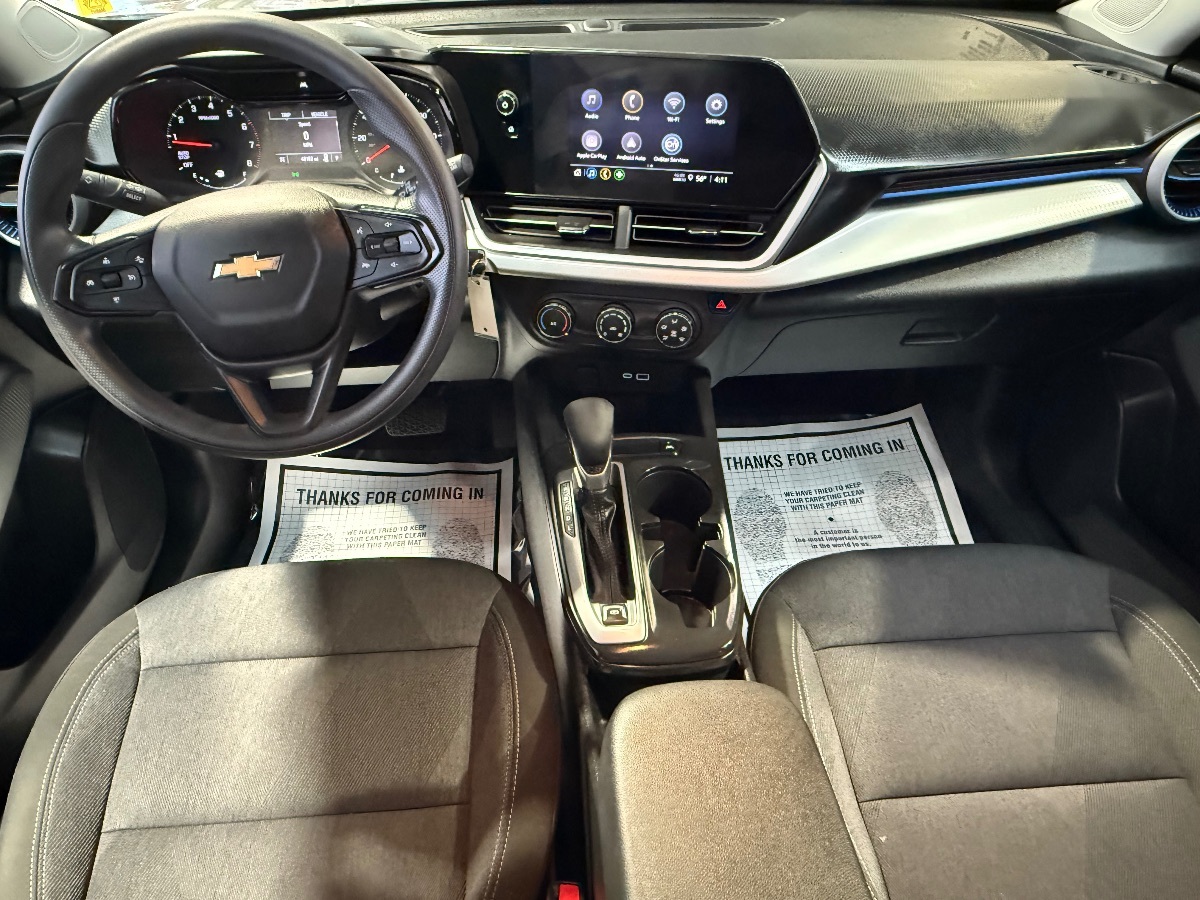 2024 Chevrolet Trax LS - Photo 22