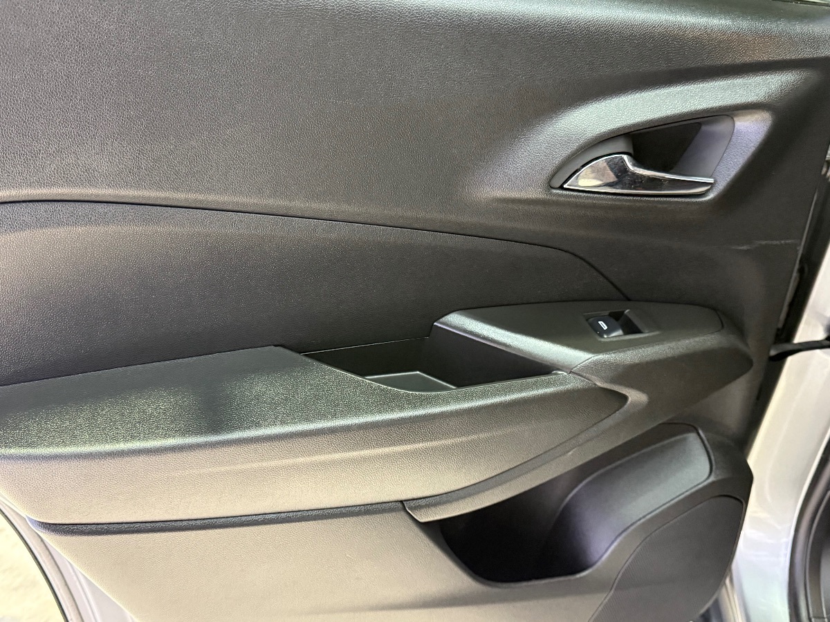 2024 Chevrolet Trax LS - Photo 35
