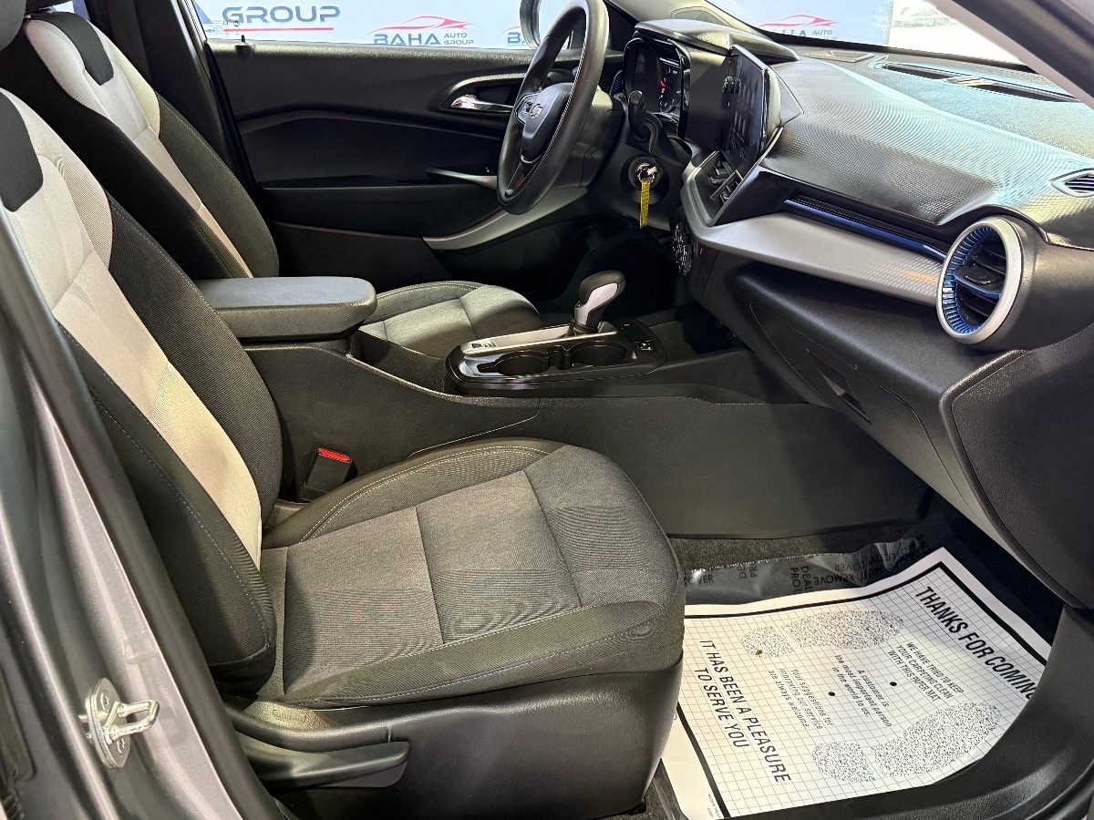 2024 Chevrolet Trax LS - Photo 45
