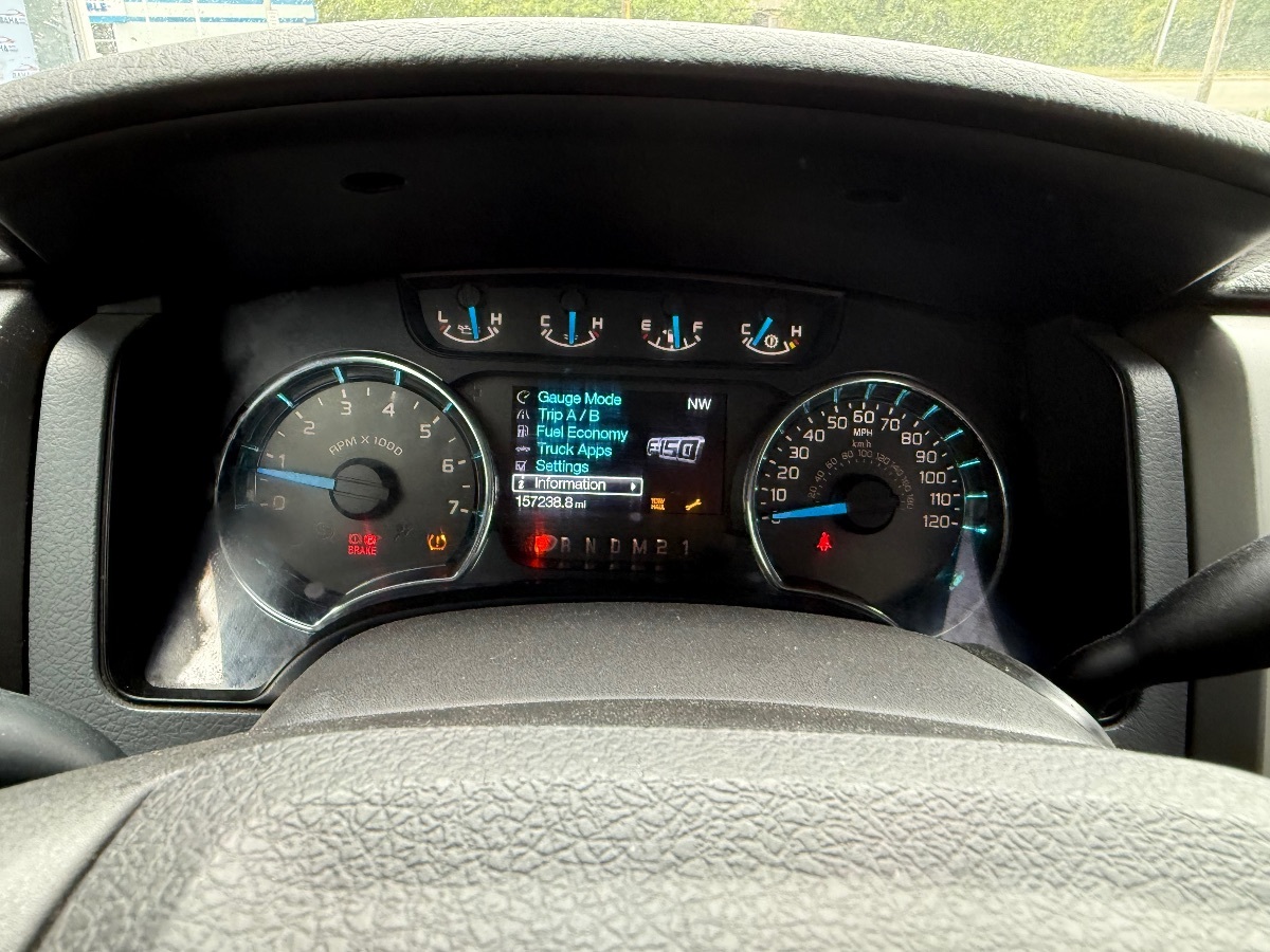 2013 Ford F-150 XL photo 8