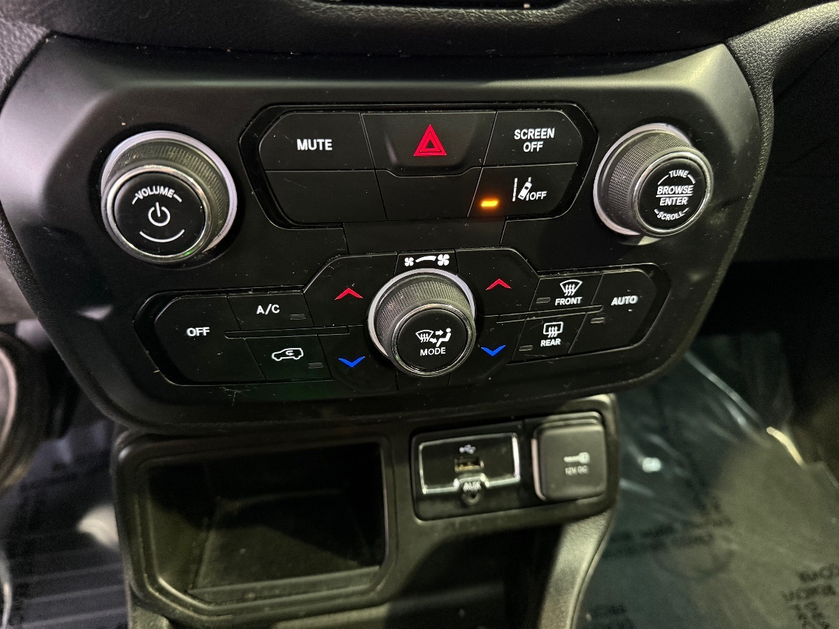 2021 Jeep Renegade 80TH Edition - Photo 21