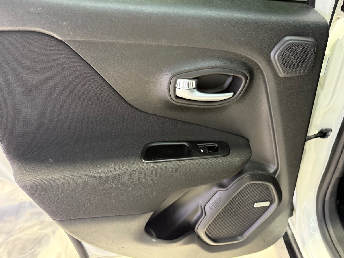 2021 Jeep Renegade 80TH Edition - Photo 31