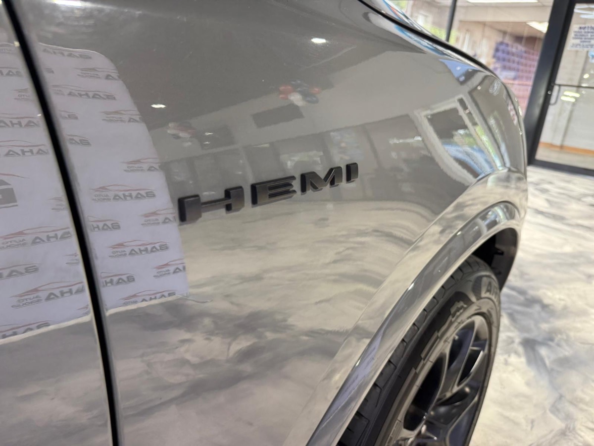 2023 Dodge Durango R/T Plus photo 13