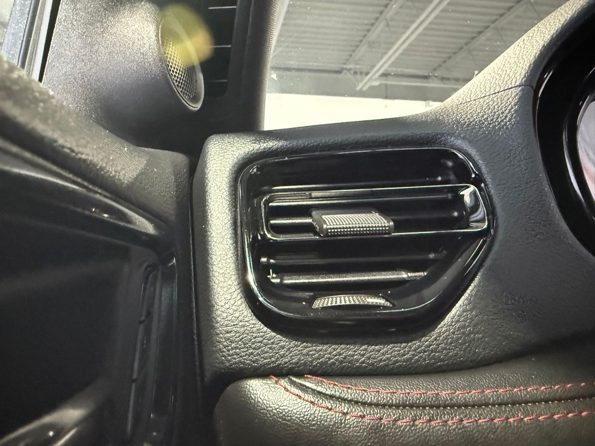 2023 Dodge Durango R/T Plus photo 24