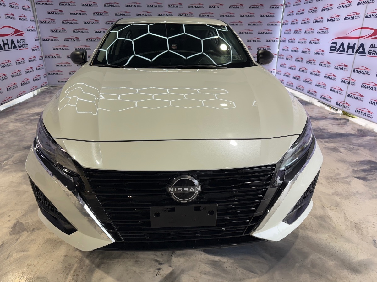 2024 Nissan Altima 2.5 SV photo 3