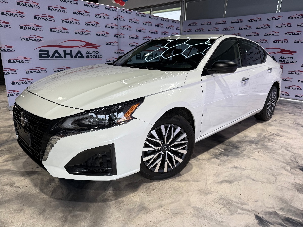 2024 Nissan Altima 2.5 SV photo 13