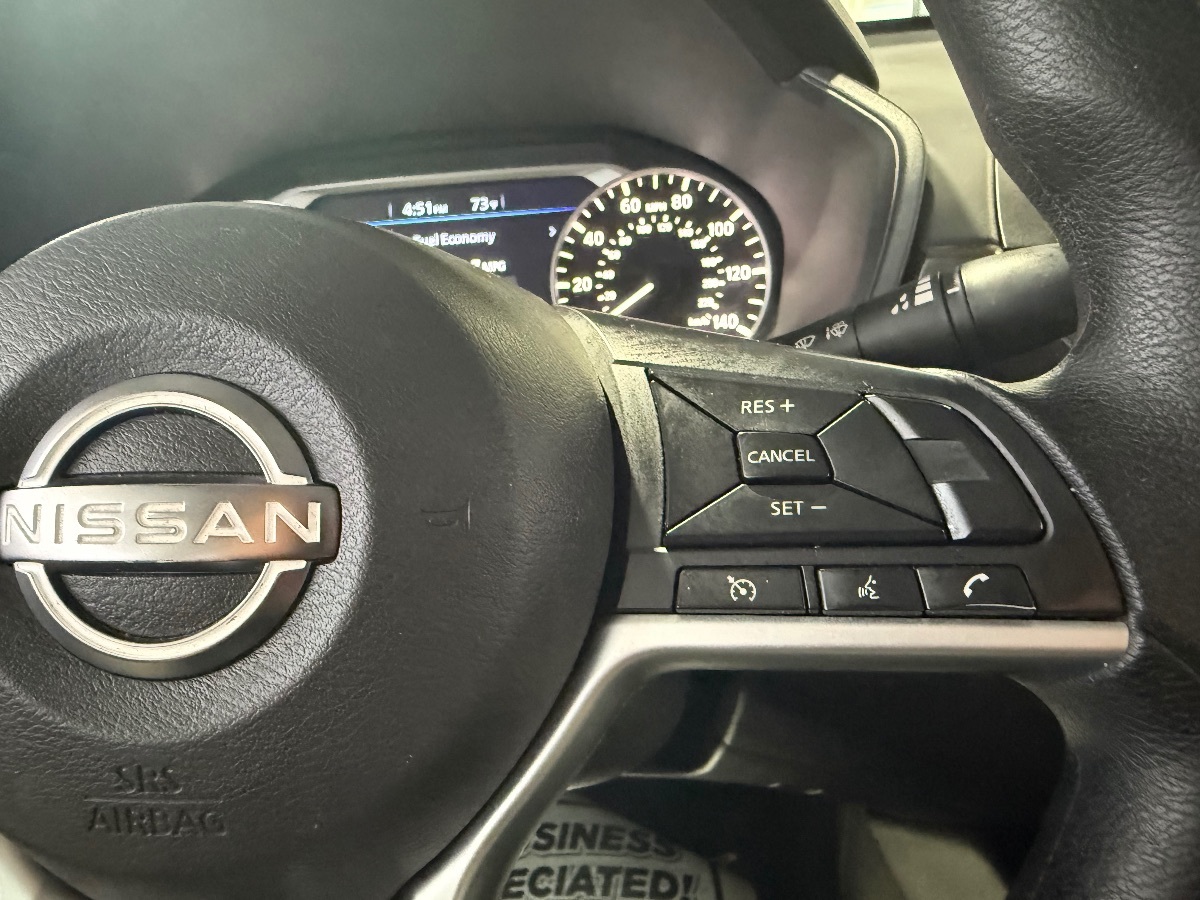 2024 Nissan Altima 2.5 SV photo 18