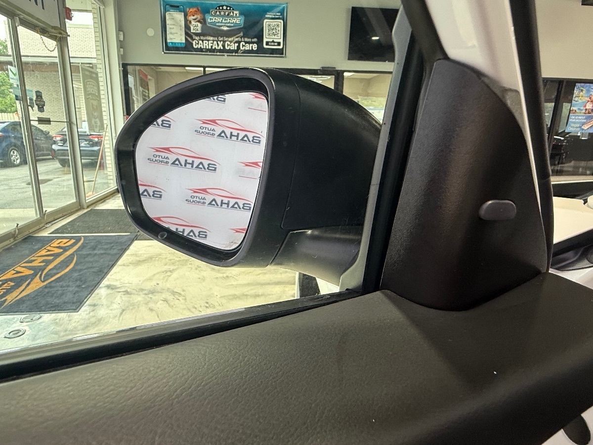 2024 Nissan Altima 2.5 SV photo 37