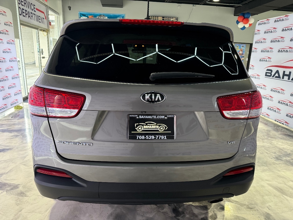 2017 Kia Sorento LX V6 photo 6
