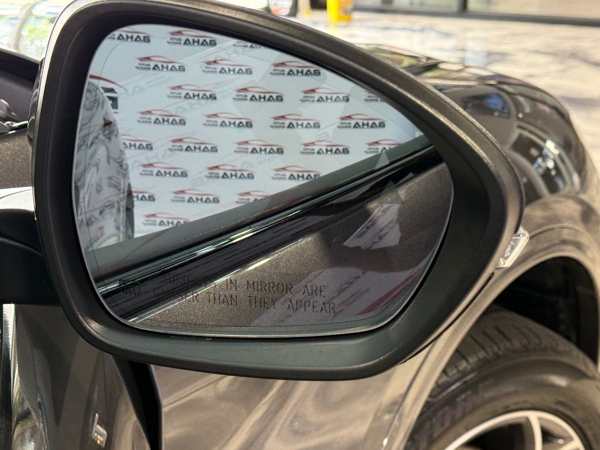2022 Alfa Romeo Stelvio Ti photo 5
