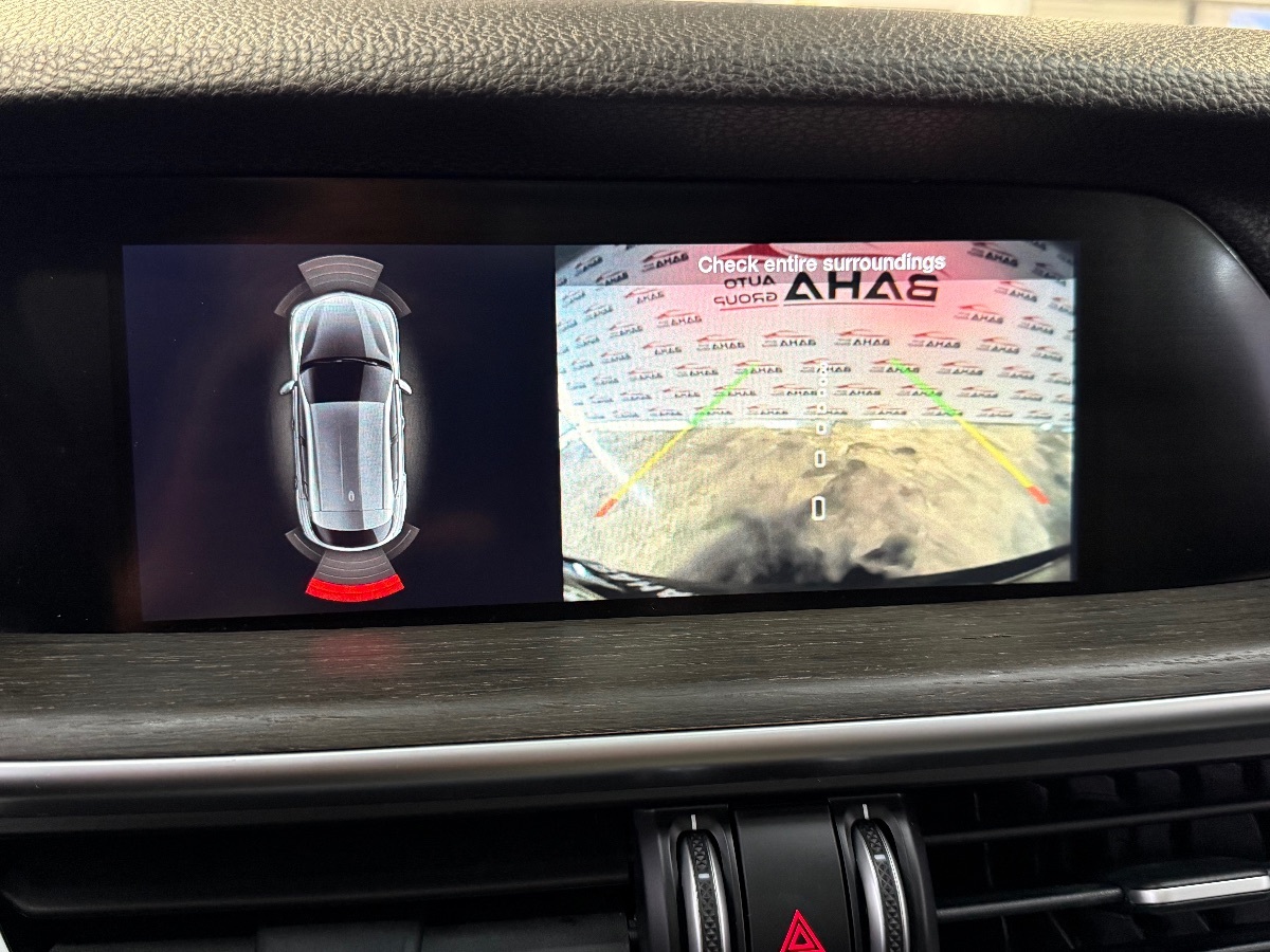 2022 Alfa Romeo Stelvio Ti photo 18