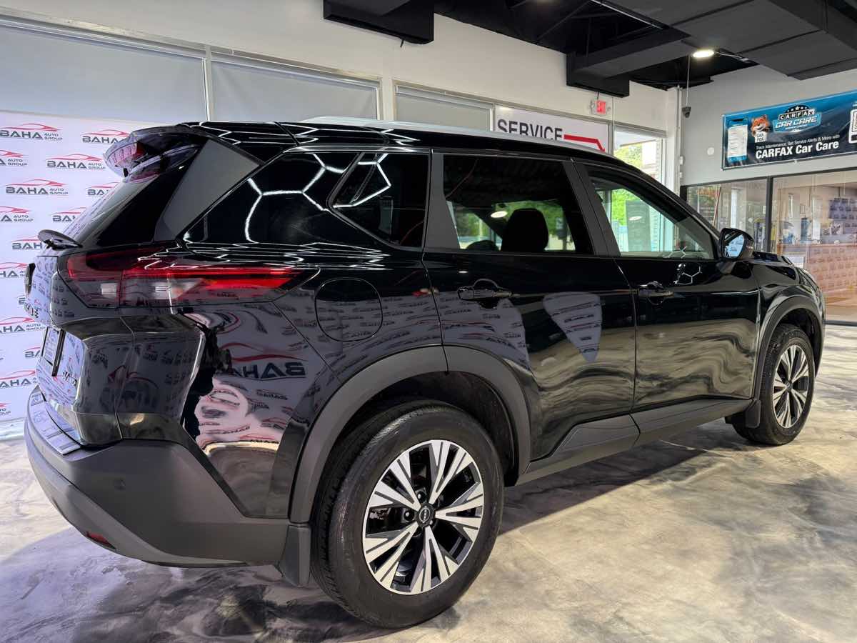 2023 Nissan Rogue SV - Photo 13