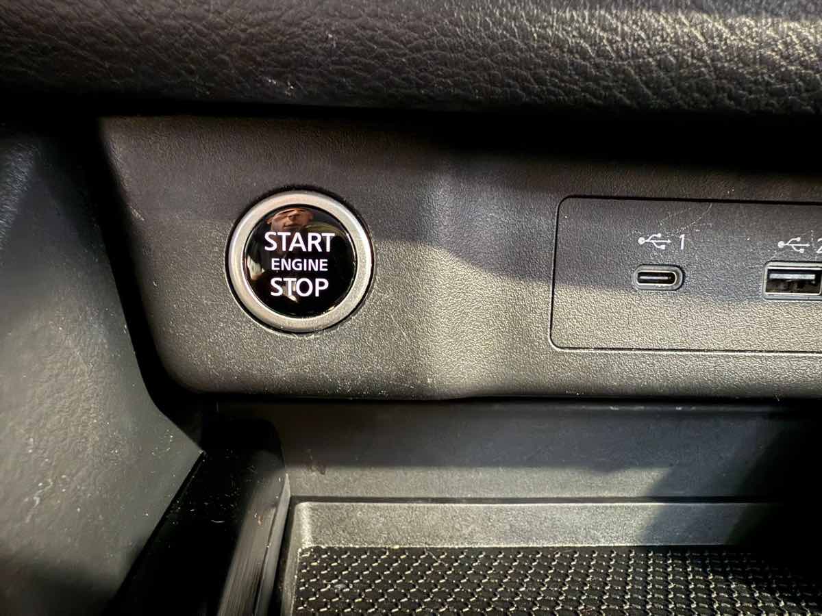 2023 Nissan Rogue SV - Photo 27