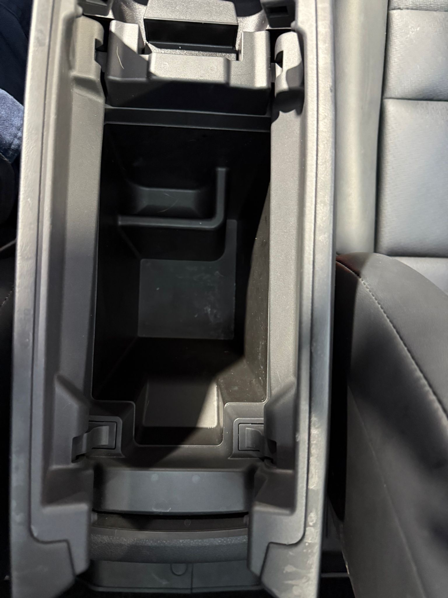 2023 Nissan Rogue SV - Photo 33