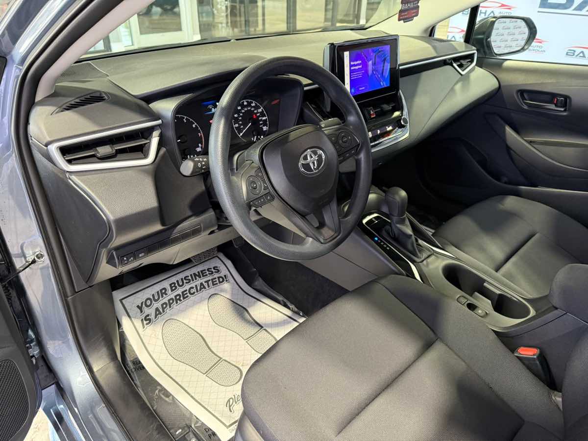 2025 Toyota Corolla LE photo 16