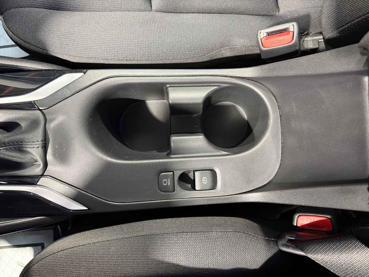 2025 Toyota Corolla LE photo 28