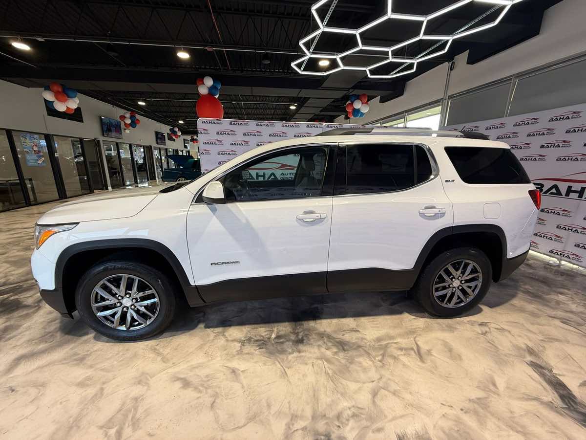 2017 GMC Acadia SLT-1 - Photo 2
