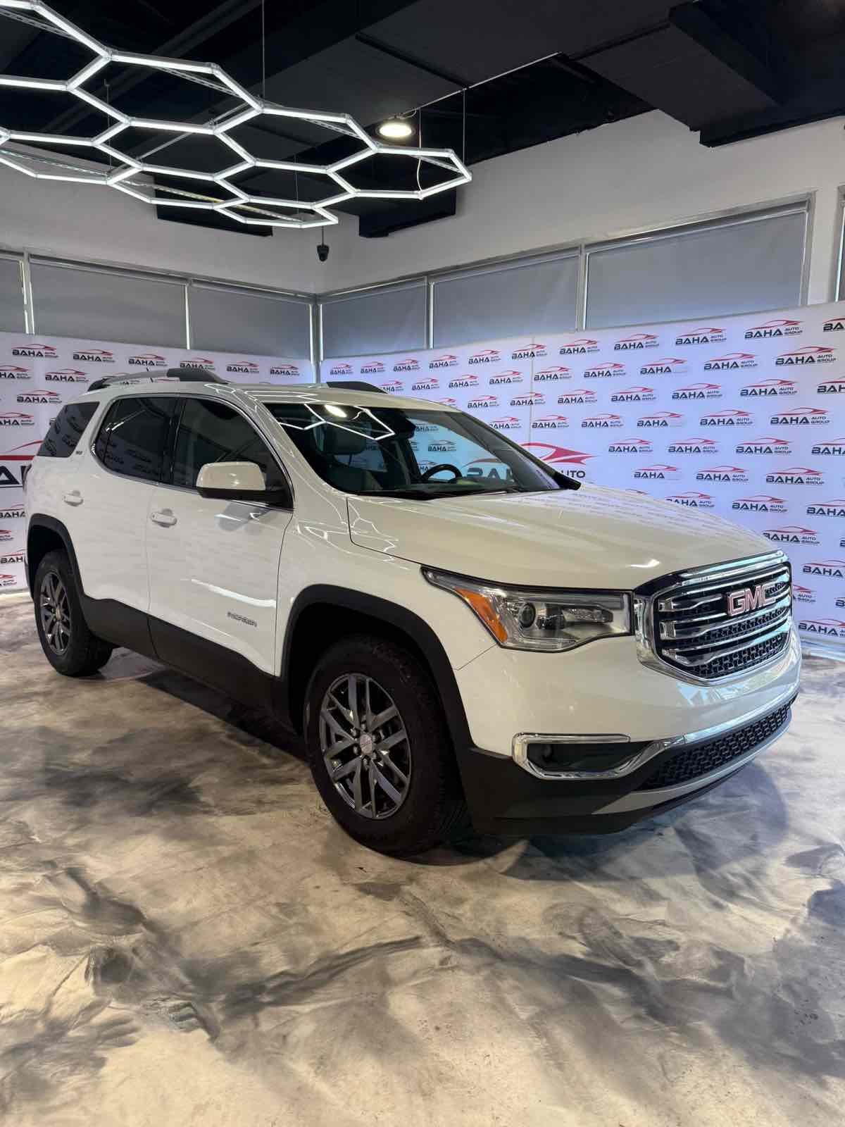 2017 GMC Acadia SLT-1 - Photo 7