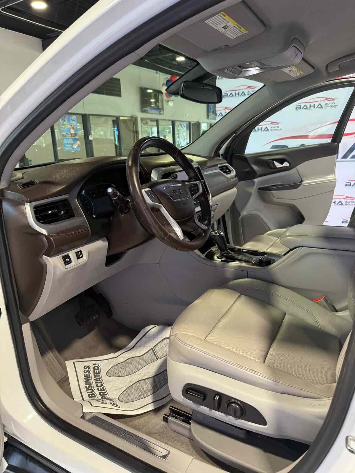 2017 GMC Acadia SLT-1 - Photo 13