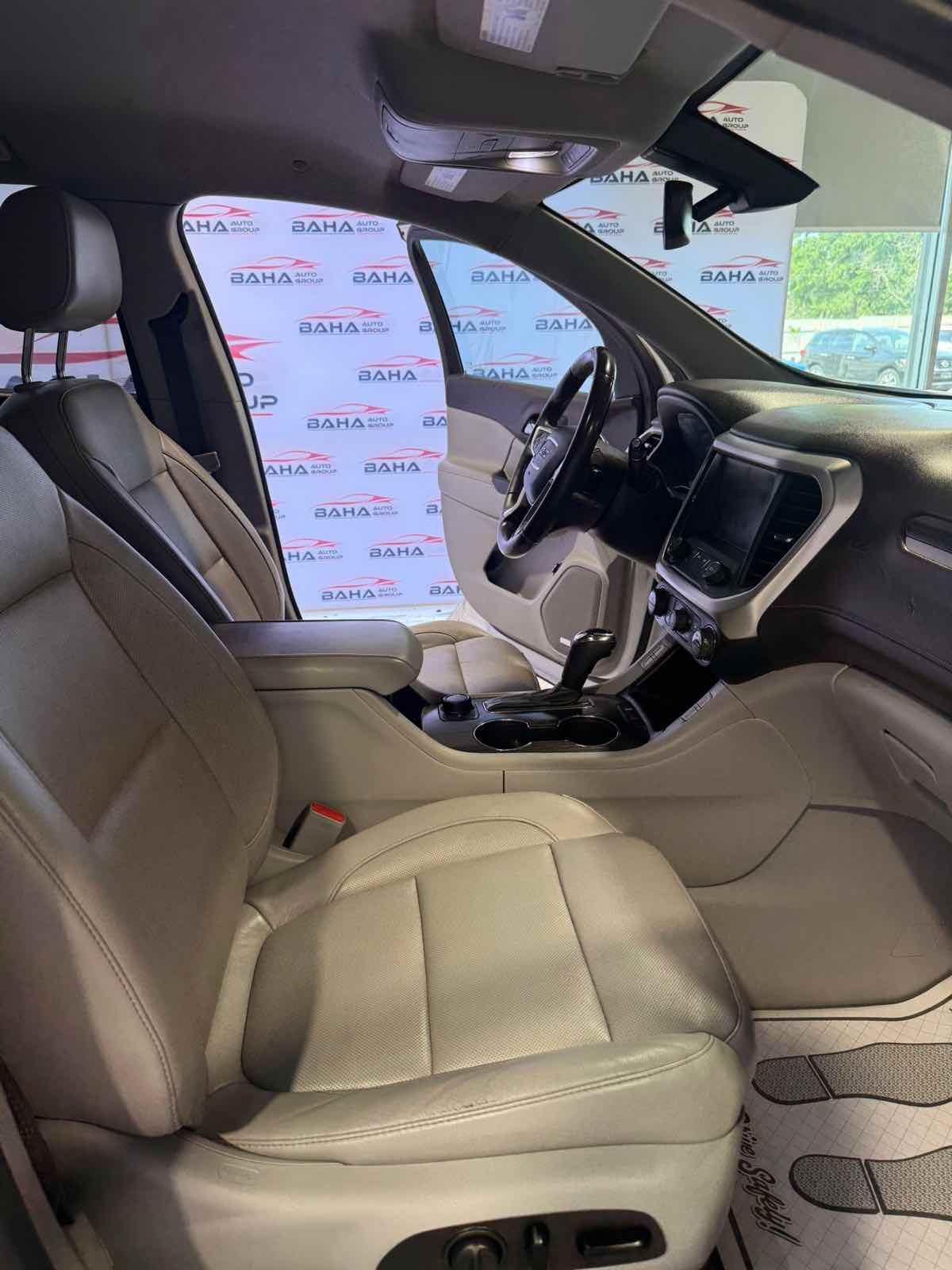 2017 GMC Acadia SLT-1 - Photo 30