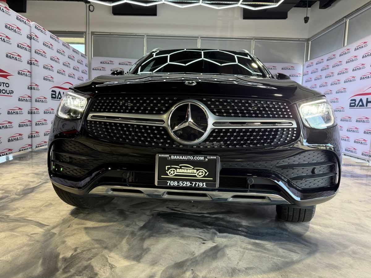2022 Mercedes Benz GLC 300 4MATIC photo 2