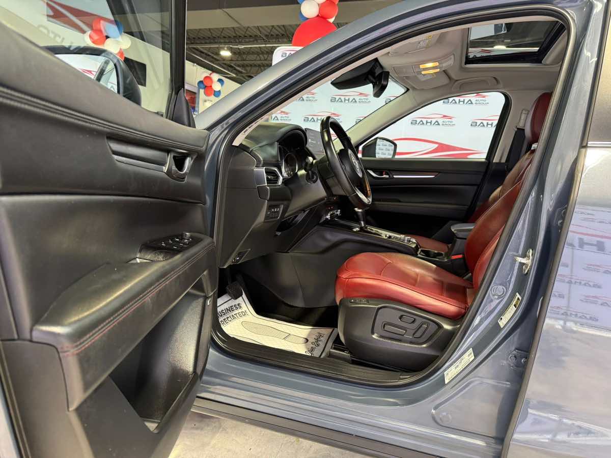 2024 Mazda CX-5 S Carbon Edition - Photo 38