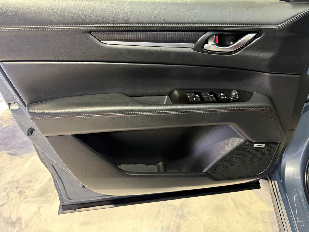 2024 Mazda CX-5 S Carbon Edition - Photo 40