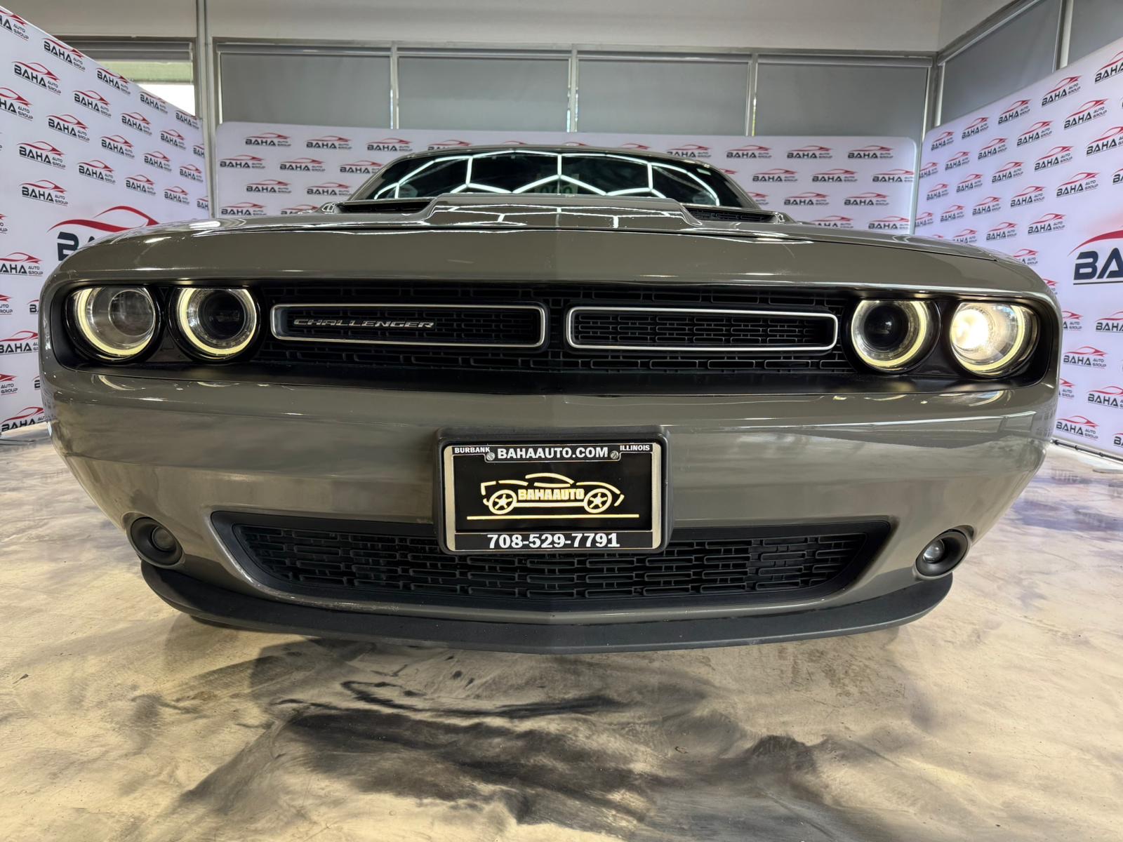 2017 Dodge Challenger GT photo 2
