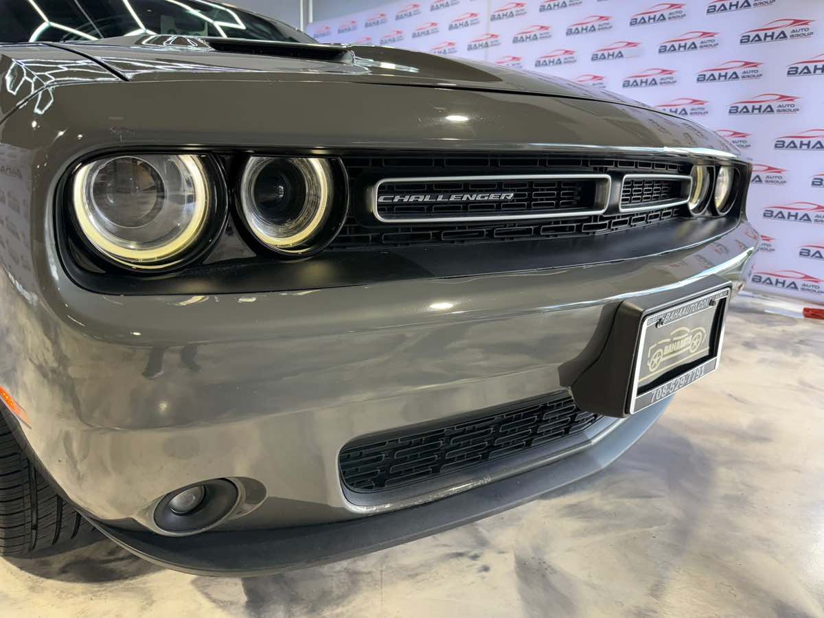 2017 Dodge Challenger GT photo 16
