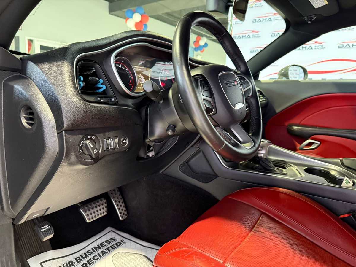 2017 Dodge Challenger GT photo 37