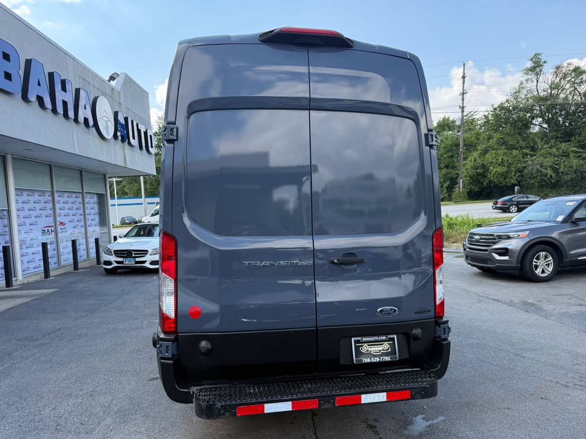 2019 Ford Transit Van photo 8