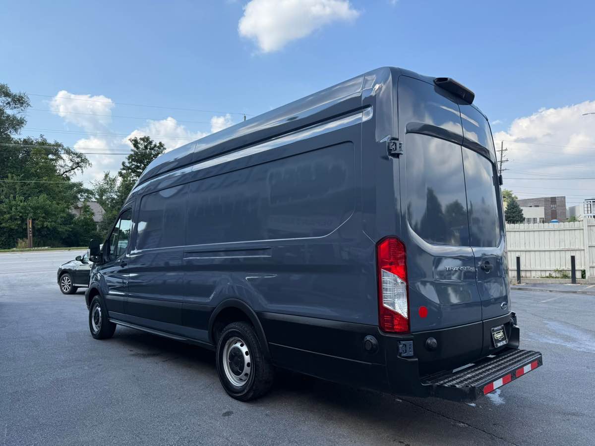 2019 Ford Transit Van photo 14