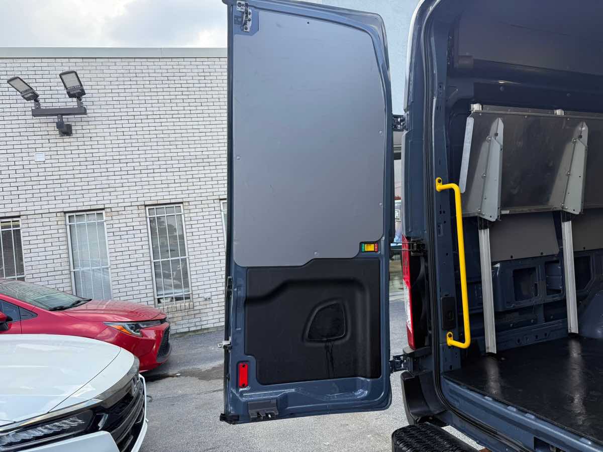 2019 Ford Transit Van photo 33