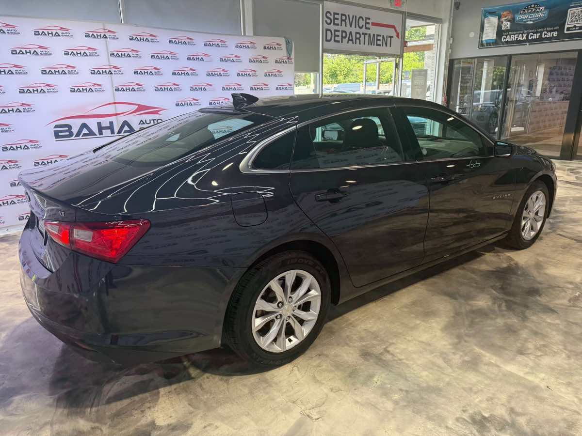 2023 Chevrolet Malibu 1LT photo 3