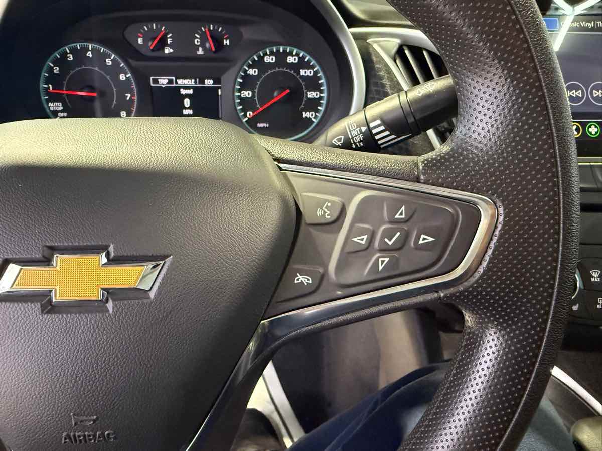 2023 Chevrolet Malibu 1LT photo 15