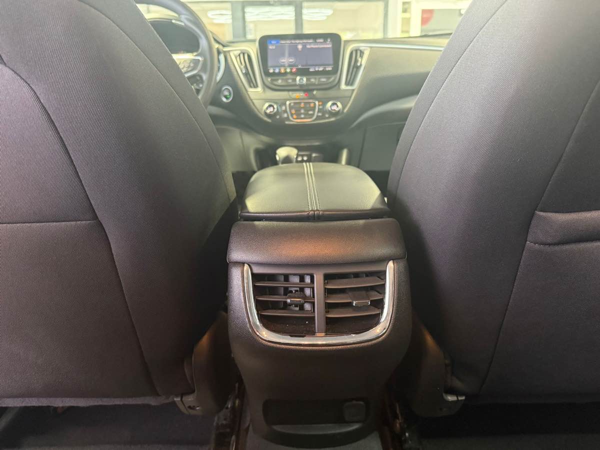 2023 Chevrolet Malibu 1LT photo 26