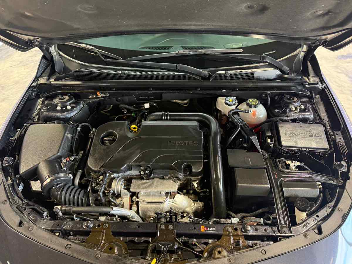 2023 Chevrolet Malibu 1LT photo 28